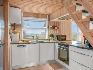 Holiday Home Casandra - 600m from the sea by Interhome - 7