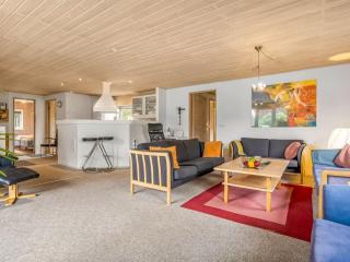 Holiday Home Tuula - 1km from the sea by Interhome - 2