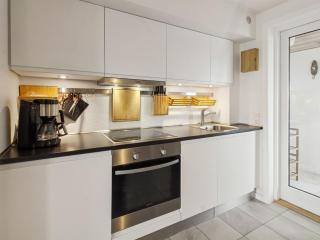Apartment Maarit - 2-3km from the sea by Interhome - 1