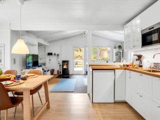 Holiday Home Galathea - 800m from the sea by Interhome - 6