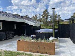 Holiday Home Sviðandi - 1-5km from the sea by Interhome - 8