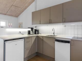 Apartment Salka - 150m from the sea by Interhome - 7