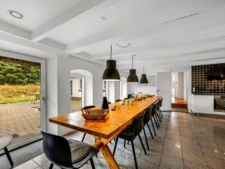 Holiday Home Cornelius - 900m from the sea by Interhome - 5