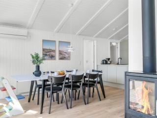 Holiday Home Midja - 800m from the sea by Interhome - 6