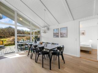Holiday Home Midja - 800m from the sea by Interhome - 5