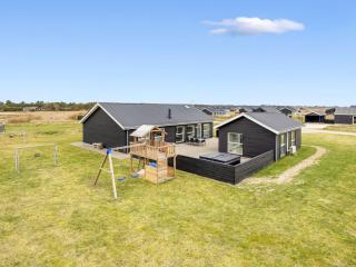 Holiday Home Tatiane - 1-5km from the sea by Interhome - 0