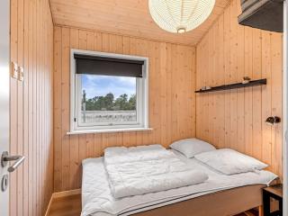 Holiday Home Elenore - 900m from the sea by Interhome - 3