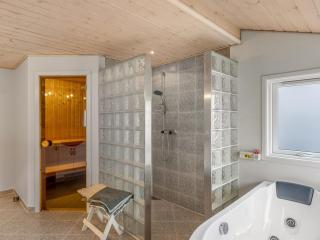 Holiday Home Beeke - 1-4km from the sea by Interhome - 6