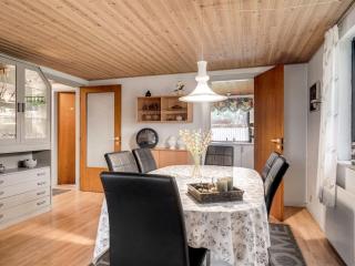 Holiday Home Yak - 350m from the sea by Interhome - 5