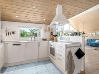 Holiday Home Federica - 500m from the sea by Interhome - 7