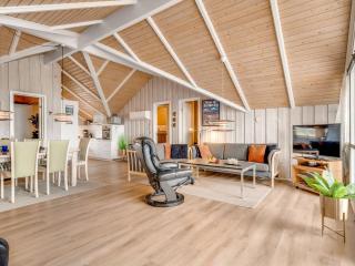Holiday Home Doris - 150m from the sea by Interhome - 8