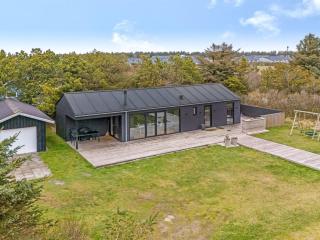 Holiday Home Tatania - 800m from the sea by Interhome - 0