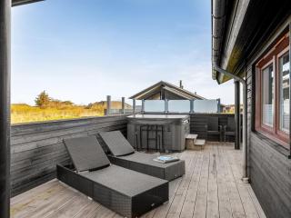 Holiday Home Antina - 400m from the sea by Interhome - 1