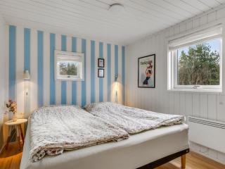 Holiday Home Bylgja - 1-7km from the sea by Interhome - 6