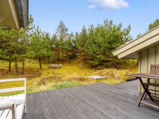 Holiday Home Hereth - 700m from the sea by Interhome - 9