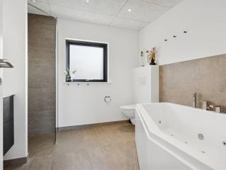 Holiday Home Malfred - 500m from the sea by Interhome - 5