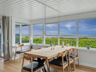 Holiday Home Annalia - 50m from the sea by Interhome - 7