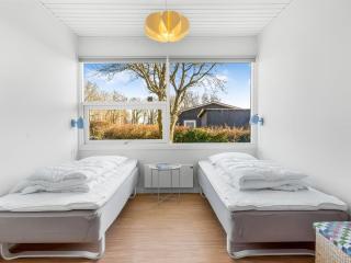 Holiday Home Giselle - 150m from the sea by Interhome - 2