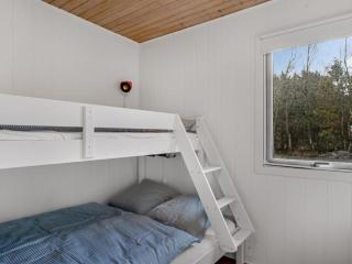 Holiday Home Cordelia - 400m from the sea by Interhome - 2