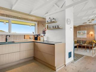 Holiday Home Aatu - 360m from the sea by Interhome - 4