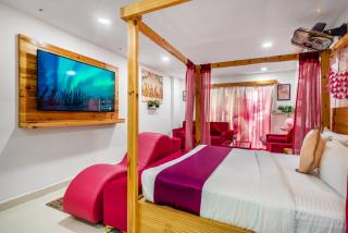 Monsoon Pink Suite - 6