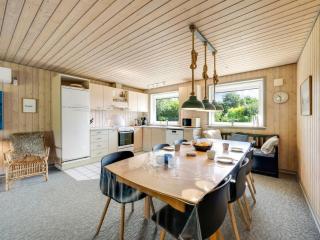 Holiday Home Knag - 800m to the fjord by Interhome - 2