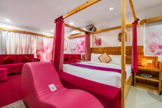 Monsoon Pink Suite - 9