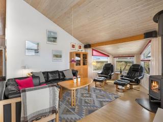Holiday Home Fanni - 460m from the sea by Interhome - 9
