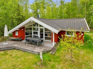 Holiday Home Niglæs - 700m from the sea by Interhome - 0