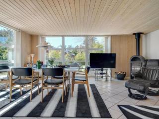 Holiday Home Wilja - 400m from the sea by Interhome - 7