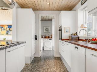Holiday Home Hialmar - 400m from the sea by Interhome - 7