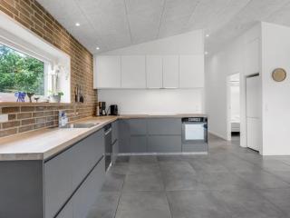 Holiday Home Asel - 350m from the sea by Interhome - 6