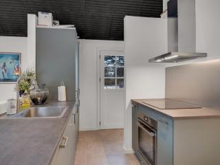 Holiday Home Haghbarth - 400m from the sea by Interhome - 4