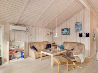 Holiday Home Hialmar - 300m from the sea by Interhome - 3