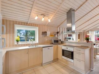 Holiday Home Hialmar - 300m from the sea by Interhome - 1