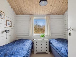 Holiday Home Thorsten - 500m from the sea by Interhome - 1