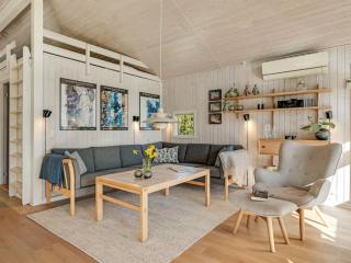 Holiday Home Eltje - 4km from the sea by Interhome - 4