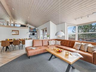 Holiday Home Aurore - 700m from the sea by Interhome - 6