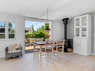Holiday Home Synnöve - 350m from the sea by Interhome - 8
