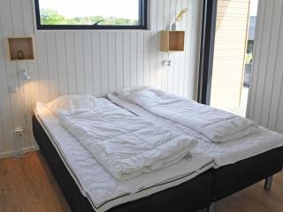 Holiday Home Hildegunda - 600m from the sea by Interhome - 1
