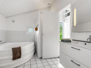 Holiday Home Henri - 1-2km from the sea by Interhome - 6