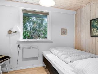 Holiday Home Johan - from the sea by Interhome - 3