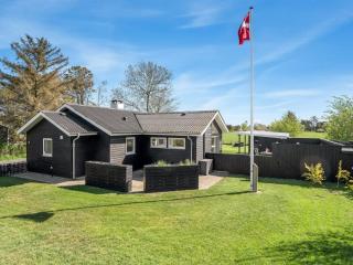 Holiday Home Herwarth - 400m from the sea by Interhome - 0