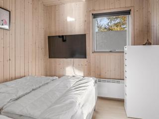 Holiday Home Herwarth - 400m from the sea by Interhome - 3
