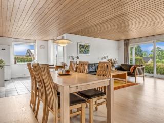 Holiday Home Tolke - 400m from the sea by Interhome - 1