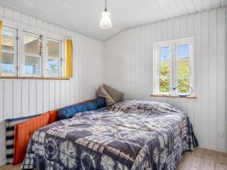 Holiday Home Thine - 250m from the sea by Interhome - 5