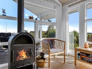 Holiday Home Tjarven - 350m from the sea by Interhome - 2