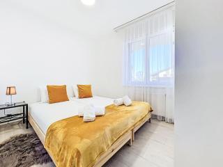 Apartment Ambassador 2-1 by Interhome - 8