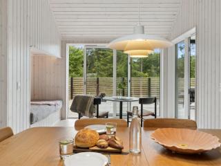 Holiday Home Aggi - 850m from the sea by Interhome - 7