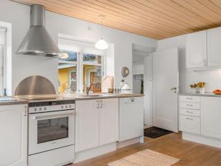 Holiday Home Fränze - 500m from the sea by Interhome - 3